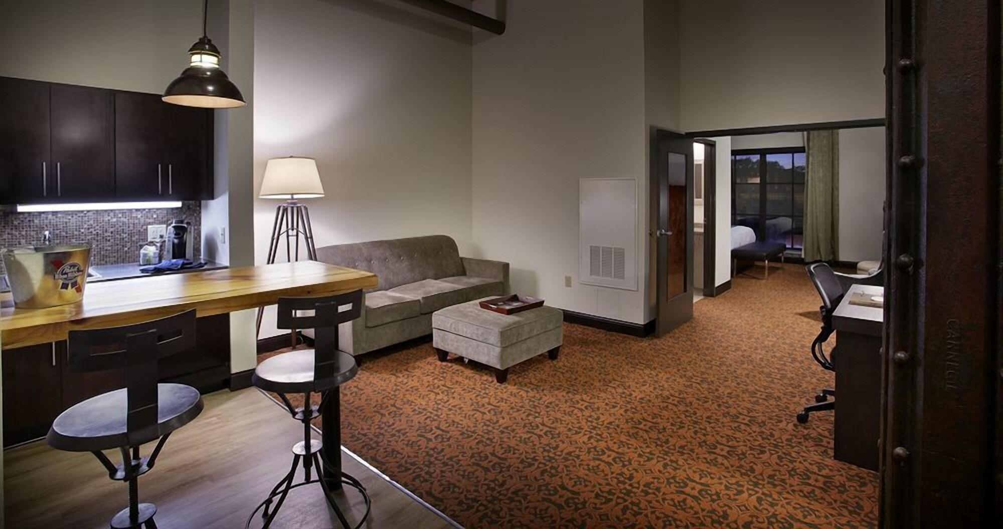 Brewhouse Inn And Suites Milwaukee Esterno foto