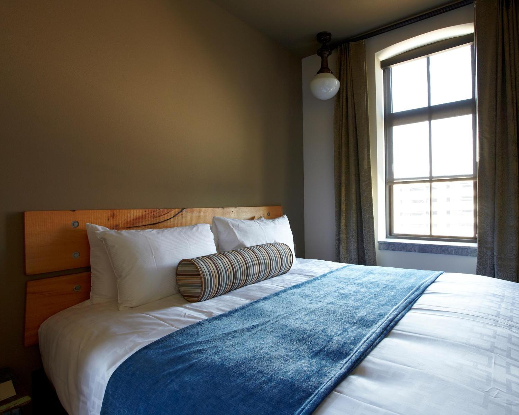 Brewhouse Inn And Suites Milwaukee Esterno foto