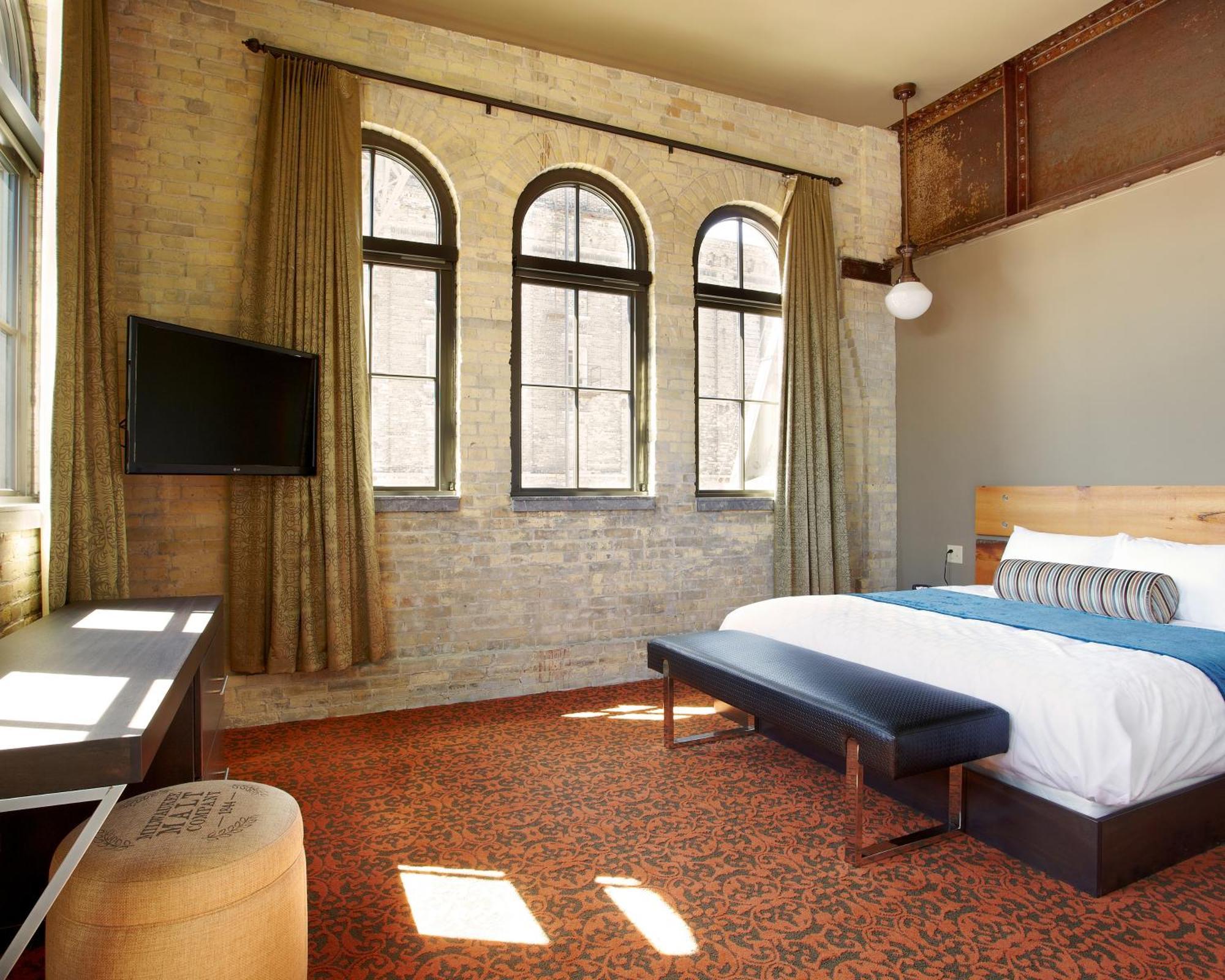 Brewhouse Inn And Suites Milwaukee Esterno foto