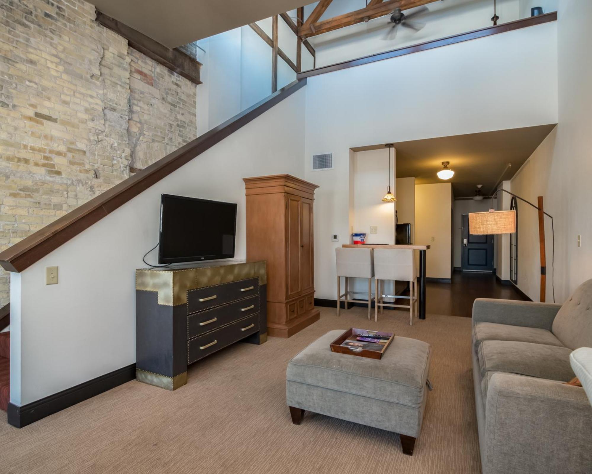 Brewhouse Inn And Suites Milwaukee Esterno foto